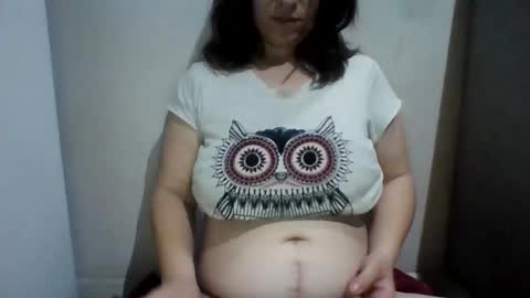 Snapshot of alma_amy chatting on January 2025 09:14:02 PM Alma online show from January 2025 09:14:02 PM