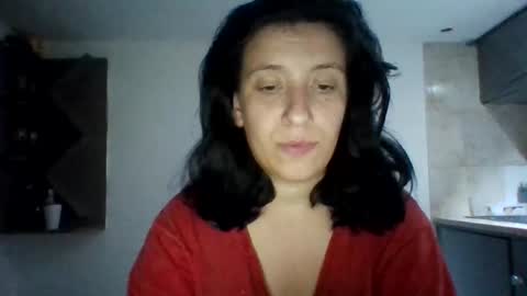 Snapshot of alma_amy chatting on October 2025 08:20:02 PM Alma online show from October 2025 08:20:02 PM
