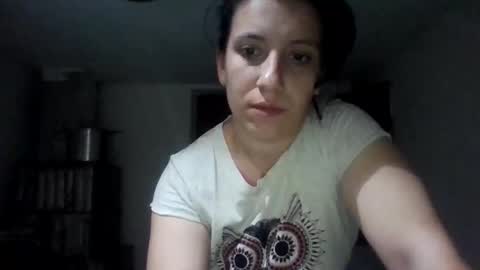 Snapshot of alma_amy chatting on November 2025 09:37:02 PM Alma online show from November 2025 09:37:02 PM