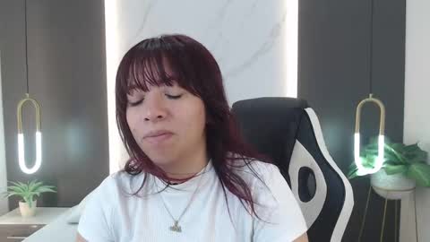 ALMA FENIX  online show from January 2025 12:15:02 PM