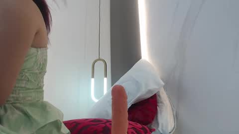 ALMA FENIX  online show from January 2025 06:12:02 PM