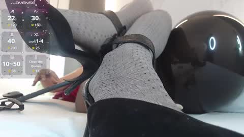 ALMA FENIX  online show from January 2025 03:33:01 PM