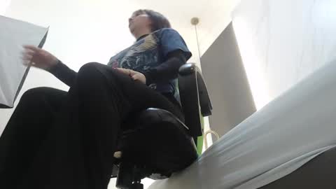 ALMA FENIX  online show from February 2025 12:12:01 PM