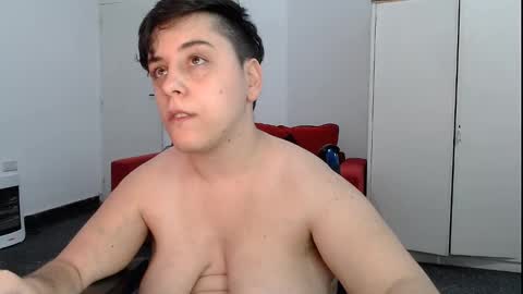 Almond online show from December 2024 10:53:02 PM