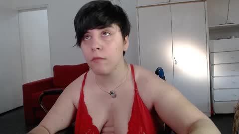 Almond online show from February 2025 09:05:02 PM