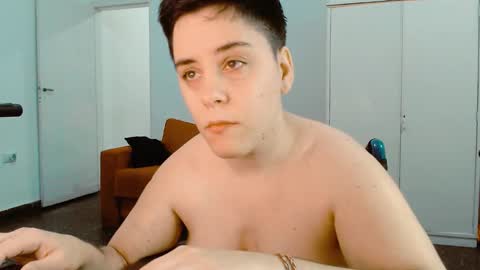 Almond online show from March 2025 11:04:01 PM