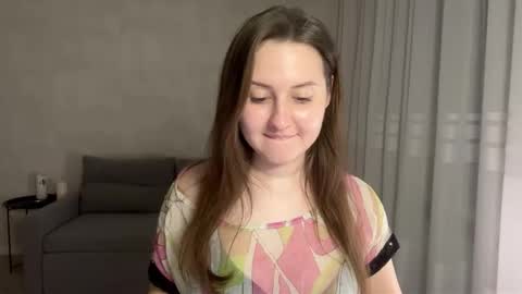 Anna online show from November 2025 07:58:01 PM