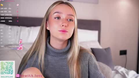 Lia online show from September 2025 01:21:01 AM