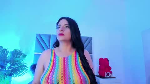 alombramorris online show from September 2025 11:56:02 AM