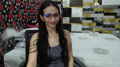 Snapshot of alondra_aleng_ereng chatting on January 2025 02:23:01 PM Alondra online show from January 2025 02:23:01 PM
