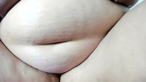 Snapshot of alondra_zaens chatting on December 2024 09:20:01 PM Alondra online show from December 2024 09:20:01 PM