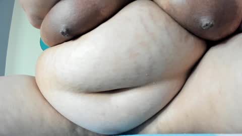 Snapshot of alondra_zaens chatting on January 2025 11:35:02 PM Alondra online show from January 2025 11:35:02 PM