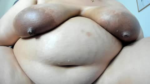 Snapshot of alondra_zaens chatting on June 2026 06:52:02 AM Alondra online show from June 2026 06:52:02 AM