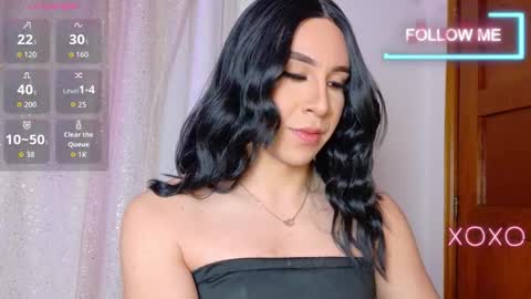 Hazel Bowie online show from March 2026 09:21:01 PM