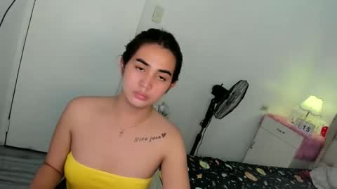 alovelydollnica online show from October 2025 11:21:02 AM