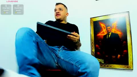 Snapshot of alpha_paganni chatting on April 2026 06:43:02 PM alpha paganni online show from April 2026 06:43:02 PM