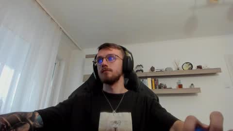 Andi online show from November 2025 12:05:02 PM