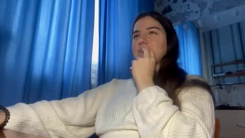 Ksenia online show from November 2025 08:24:01 AM