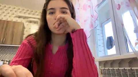 Ksenia online show from November 2025 07:33:02 AM