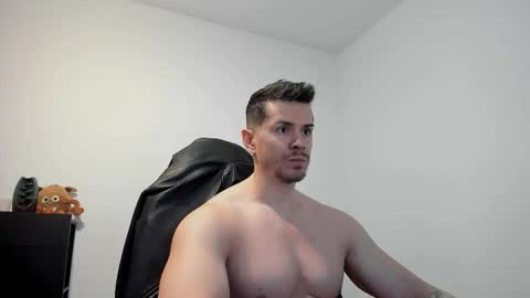 LeatherMaster online show from December 2025 07:36:02 AM