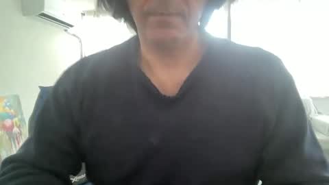 Snapshot of alphandre chatting on February 2025 01:33:01 PM AlphAndre online show from February 2025 01:33:01 PM