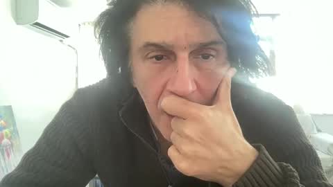 Snapshot of alphandre chatting on February 2025 09:53:01 AM AlphAndre online show from February 2025 09:53:01 AM