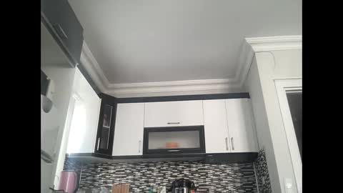 Snapshot of alphandre chatting on March 2025 07:24:01 AM AlphAndre online show from March 2025 07:24:01 AM