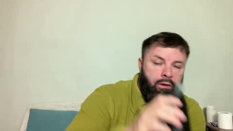 Jhonny online show from October 2025 03:05:01 AM