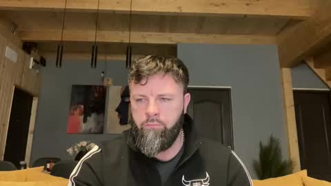 Jhonny online show from February 2026 04:55:01 AM