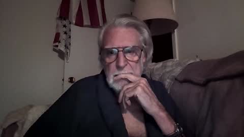 AlphaUniform online show from January 2025 01:06:02 PM