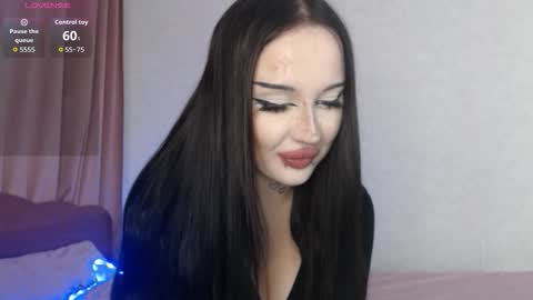 Alter online show from October 2025 07:25:02 PM