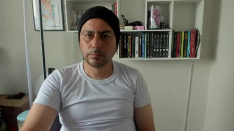 alucard_col666 online show from May 2026 01:07:02 PM