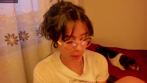 Snapshot of aluna_0310 chatting on December 2024 10:56:02 PM . . online show from December 2024 10:56:02 PM