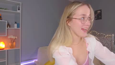 Amelia NEXT STREAM  online show from February 2025 04:47:01 PM