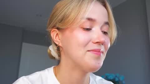 Amelia NEXT STREAM  online show from September 2025 01:55:01 PM