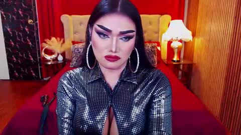 Alura Jhenson online show from October 2025 07:07:02 PM