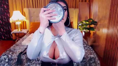 Alura Jhenson online show from March 2026 04:42:01 PM