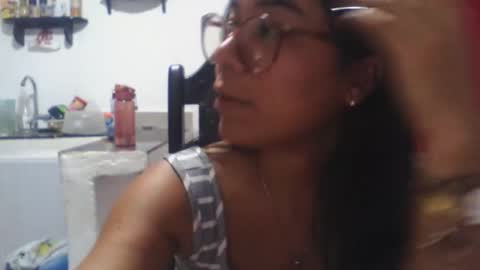 analia online show from September 2025 03:19:02 AM