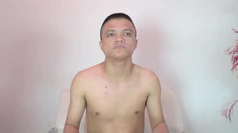 aly_n_sebas online show from April 2026 01:54:01 AM