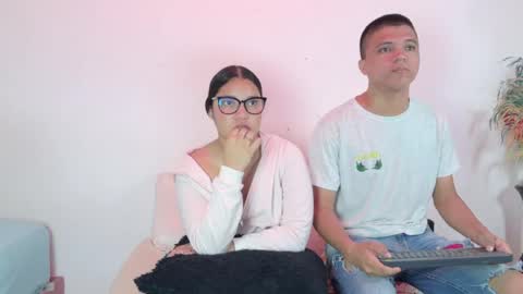 Snapshot of aly_n_sebas chatting on May 2026 12:28:02 AM aly_n_sebas online show from May 2026 12:28:02 AM