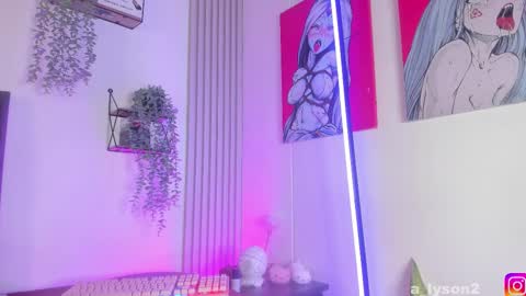 Im back 3 follow me on instagram  na misuan online show from February 2025 04:48:01 PM