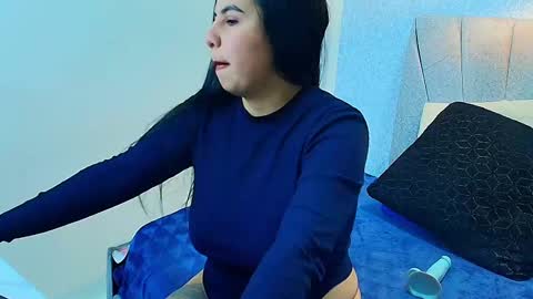   A L Y  online show from September 2025 11:33:02 AM