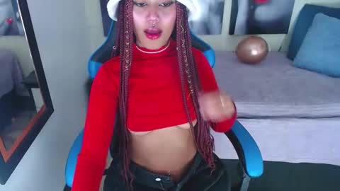 Snapshot of alya_gomez chatting on January 2025 05:30:02 PM online show from January 2025 05:30:02 PM