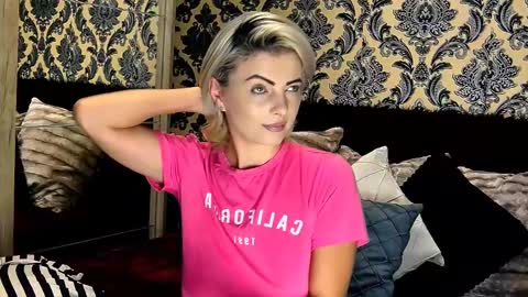 aly online show from December 2024 09:51:01 AM