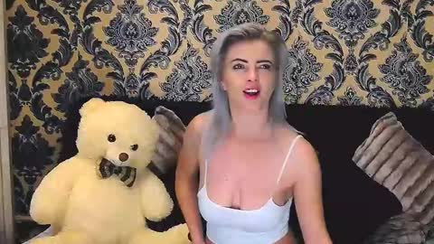 aly online show from February 2025 05:18:01 PM