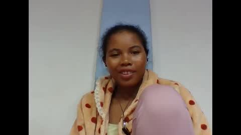 alydie7 online show from May 2026 05:18:01 PM