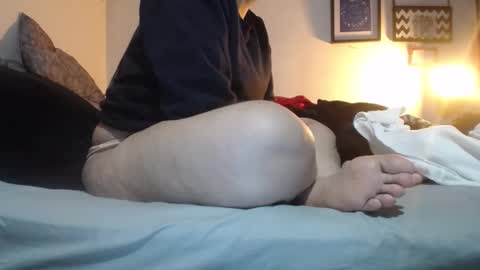 Alyn Maria online show from September 2025 03:34:01 AM