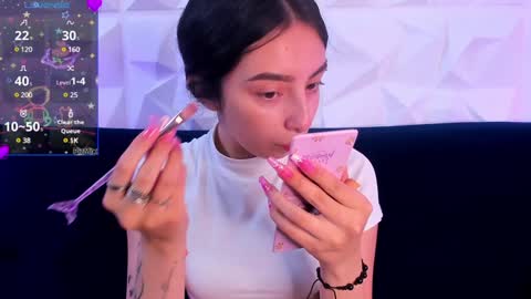 Snapshot of alys_molly chatting on January 2025 11:08:02 AM sopie online show from January 2025 11:08:02 AM