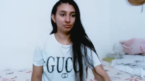 Snapshot of alyson0001 chatting on February 2025 03:42:02 AM allyson online show from February 2025 03:42:02 AM