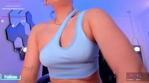 Aly  online show from February 2025 09:17:02 PM